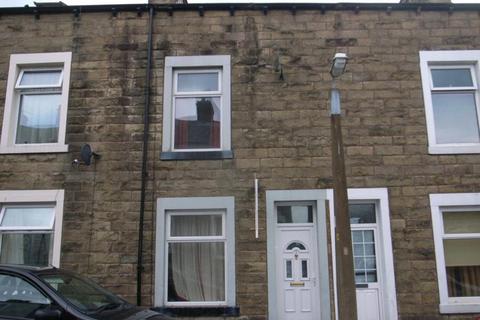 3 bedroom terraced house to rent, Cobden Street, Barnoldswick BB18