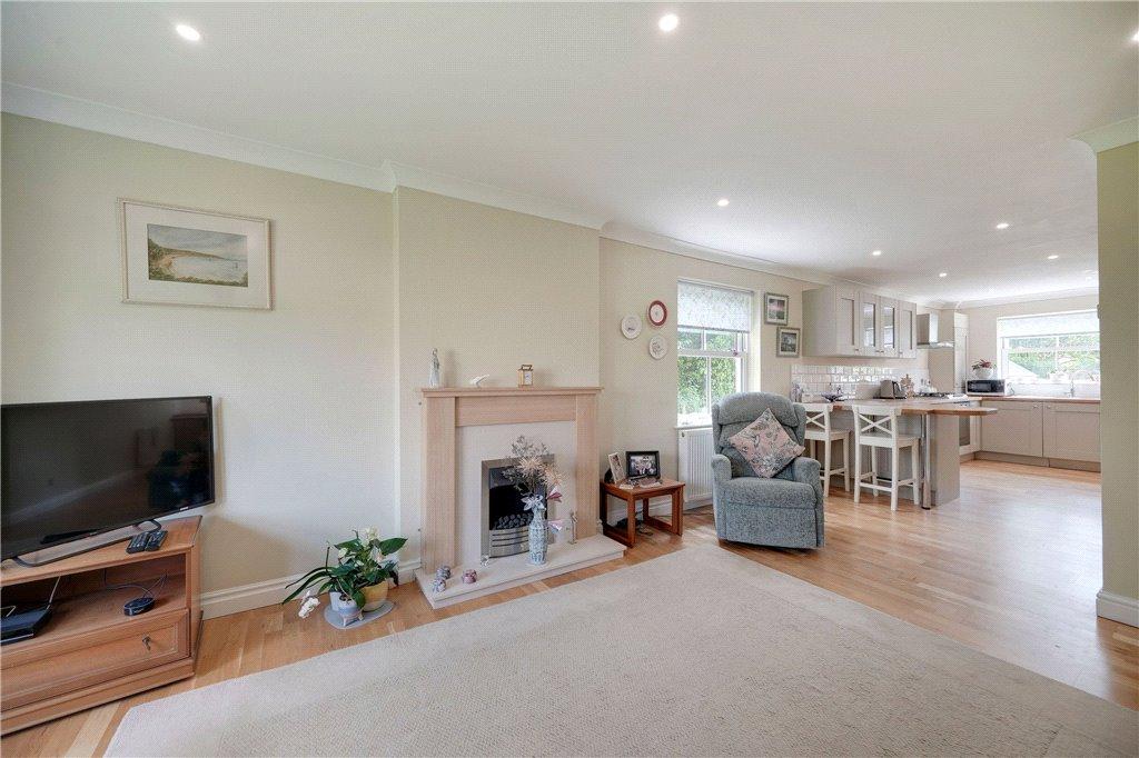 Kitchen/Living