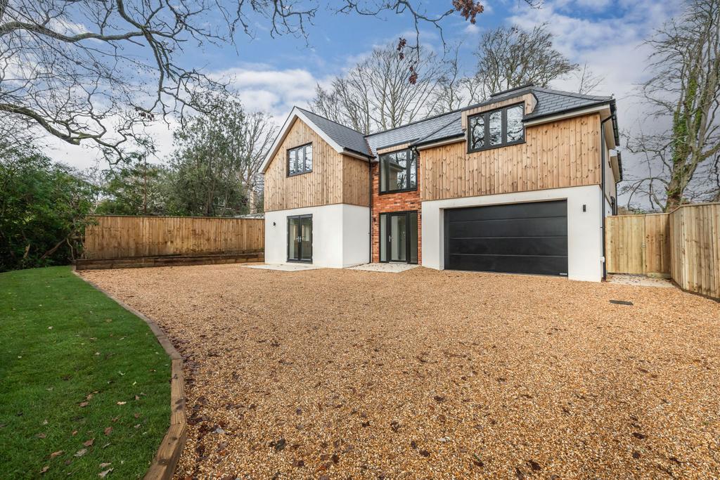 North Leigh Lane, Wimborne, Dorset, BH21 4 bed detached house for sale