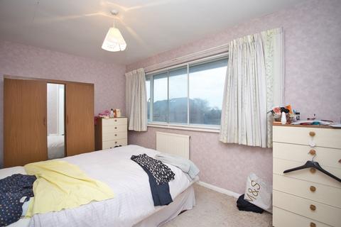 132 Downs Road, Folkestone, CT19 5PX