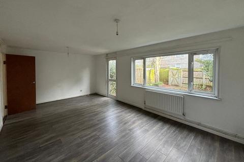 13 Ermine Close, Hounslow, TW4 7PW