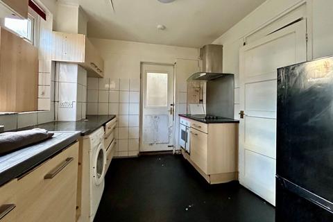 84 Halcot Avenue, Bexleyheath, DA6 7QD