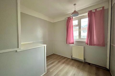 84 Halcot Avenue, Bexleyheath, DA6 7QD