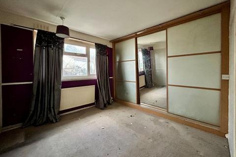 84 Halcot Avenue, Bexleyheath, DA6 7QD