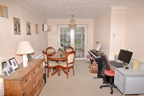 114 The Bramblings, London, E4 6LU