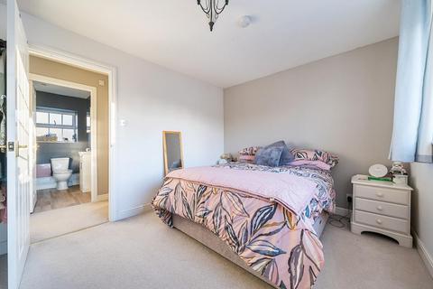 2 bedroom flat for sale, Adderbury,  Oxfordshire,  OX17