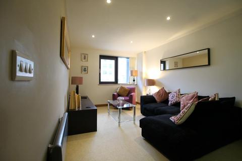 2 bedroom flat to rent, Salts Mill Road, Shipley, BD17