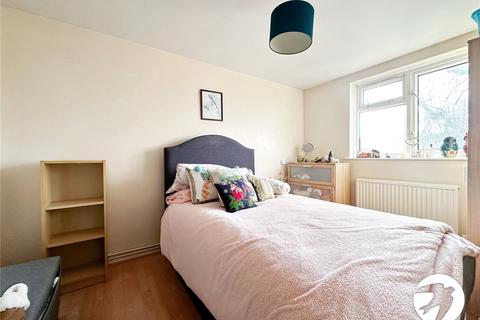 1 bedroom flat for sale, Kings Road, Chatham, Kent, ME5