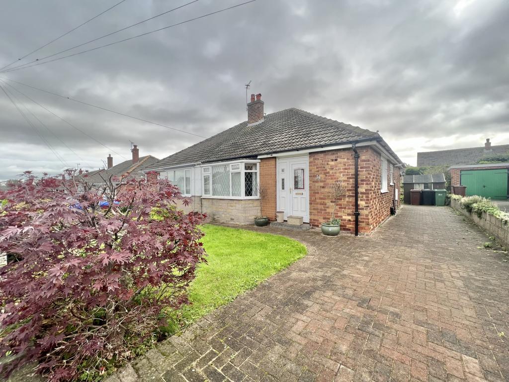 Abbotsway, Garforth 2 bed bungalow to rent £850 pcm (£196 pw)
