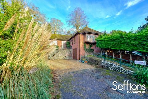 3 bedroom detached bungalow for sale, Eden Close, Thorpe St Andrew, NR7