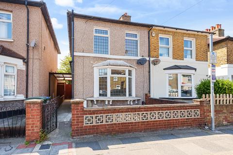 11 Chapel Road, Bexleyheath, DA7 4HW
