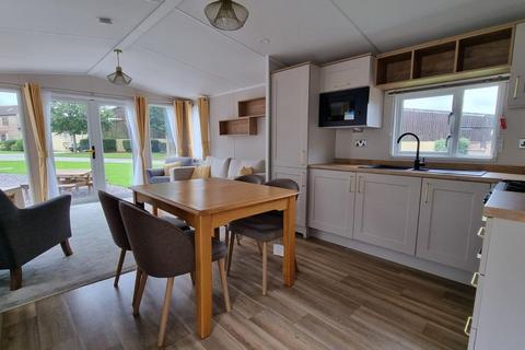 2 bedroom static caravan for sale, Routh Beverley