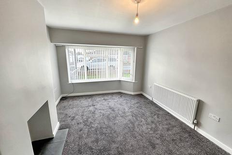 2 bedroom semi-detached bungalow to rent, Grenville Road, Balby, Doncaster DN4