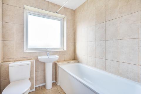 34 Cadogan Court, Sutton, SM2 6LN