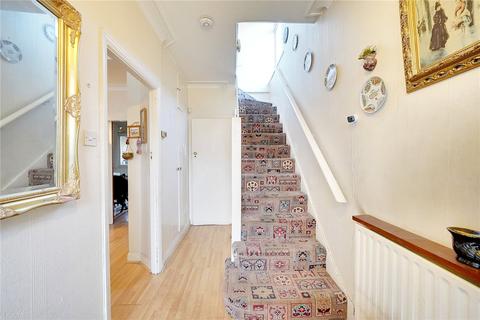 28 Woodgrange Terrace, Enfield, EN1 1JE