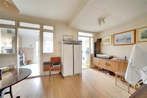 28 Woodgrange Terrace, Enfield, EN1 1JE