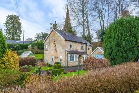 4 bedroom detached house for sale - The Allotments, Birstwith, HG3