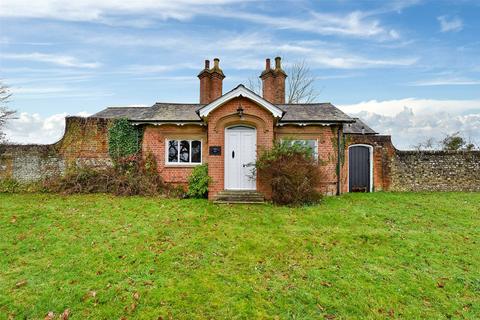 undefined, Rotherfield Greys, Henley-on-Thames, Oxfordshire, RG9