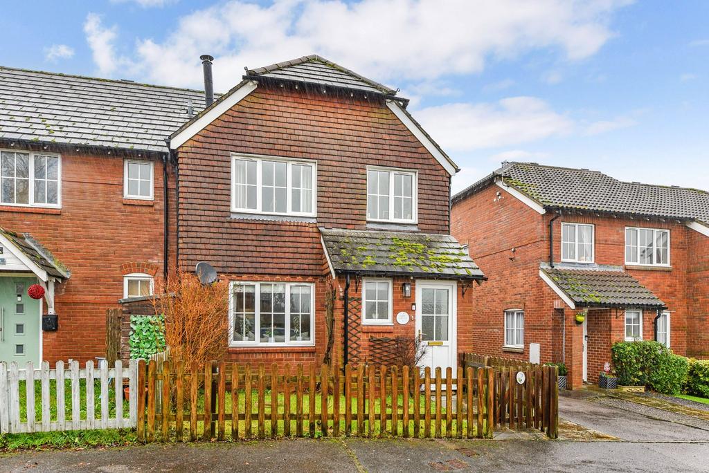 Lions Field, Oakhanger, Bordon 3 bed end of terrace house for sale £