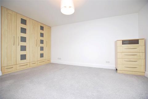 2 bedroom end of terrace house to rent, Grange Road, Guildford, Surrey, GU2