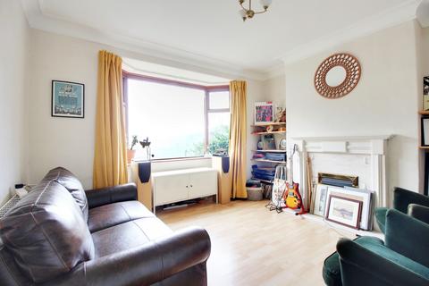 6 Glen View Road, Hebden Bridge, HX7 6DA