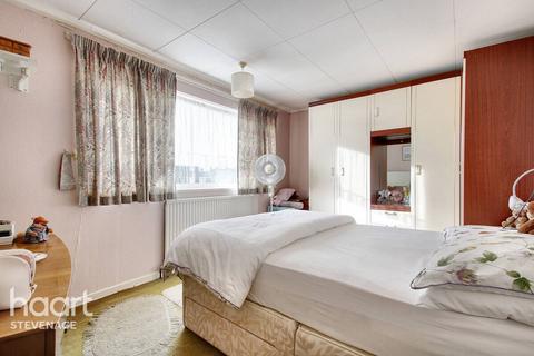 190 Archer Road, Stevenage, SG1 5HJ