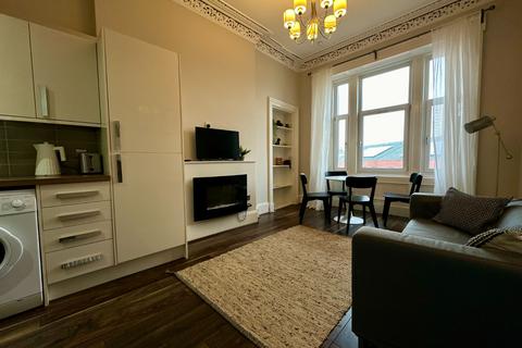 2 bedroom flat to rent, Buccleuch Street, Garnethill, Glasgow, G3
