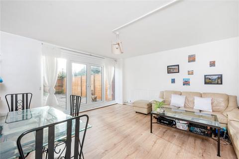 Flat 16, Fellows Court Weymouth Terrace, London, E2 8LP
