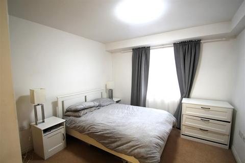 1 bedroom apartment to rent, Buddleia House, Feltham