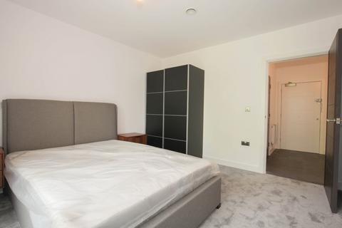 undefined, Kew Bridge Road, Brentford, TW8