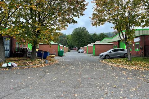 Warehouse to rent, Vastre Industrial Estate, Llanidloes SY16