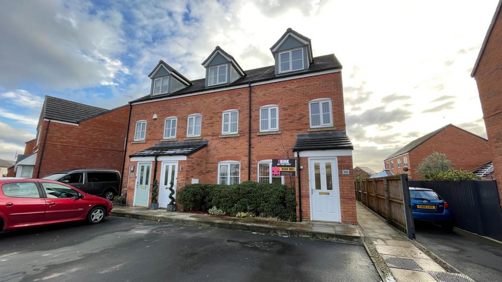 Vulcan Park Way, NewtonLeWillows... 3 bed mews £1,095 pcm (£253 pw)