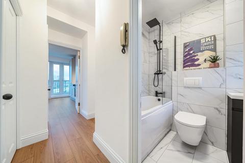 80 Weydown Close, London, SW19 6JQ