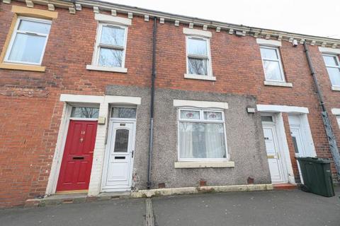 2 bedroom flat to rent, Bothal Street, Newcastle upon Tyne NE6