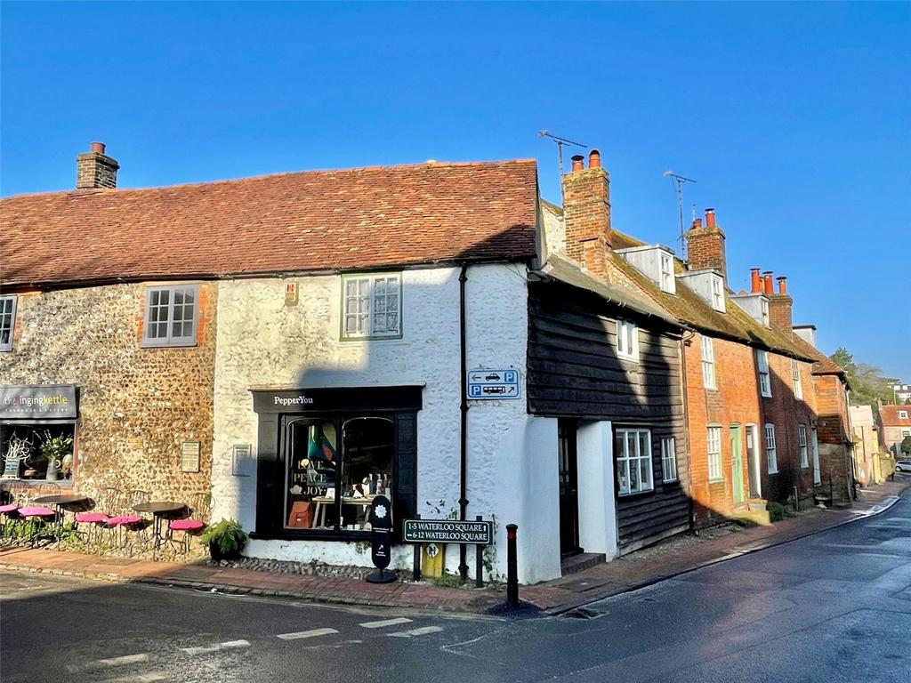 Waterloo Square, Alfriston, East Sussex, BN26 3 bed terraced house for