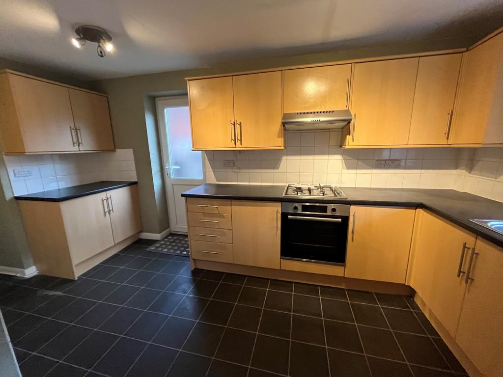 Kitchen 1