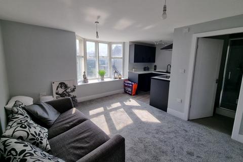 4 Barnsley Road, Hemsworth, Pontefract, WF9 4PY