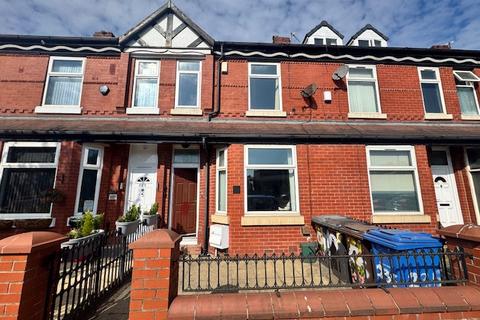 3 bedroom terraced house to rent, Littleton Road, Salford, Lancashire, M7
