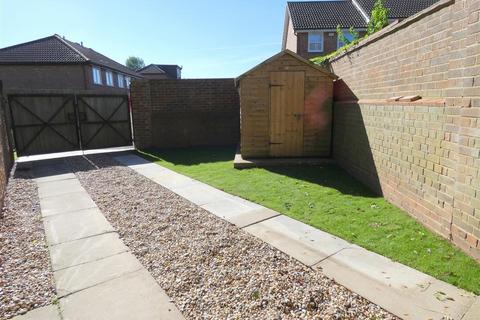 2 bedroom end of terrace house for sale, Cremer Place, Faversham, ME13
