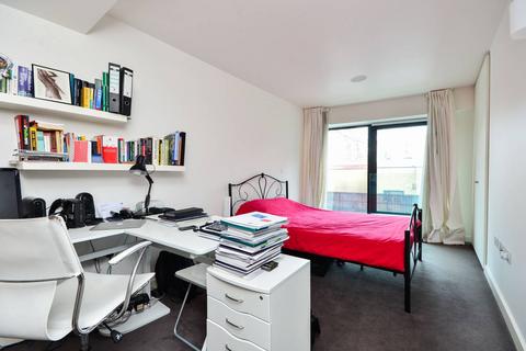 2 bedroom flat to rent, Hortensia Road, Chelsea, London, SW10