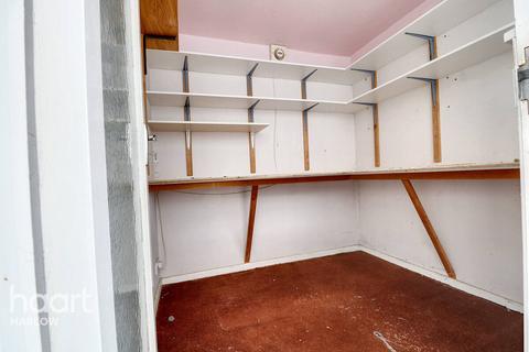 35 Old Orchard, Harlow, CM18 6YG