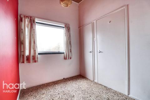 35 Old Orchard, Harlow, CM18 6YG