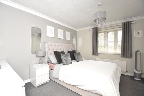 3 Gatekeeper Close, Pinewood, Ipswich, IP8 3NQ