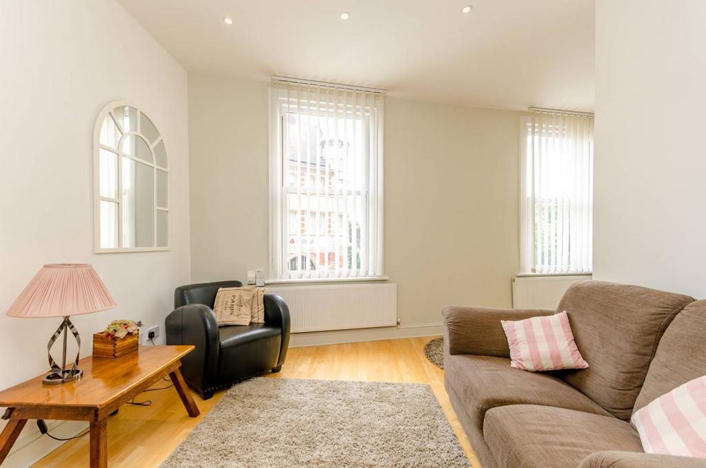 Wimbledon Village, Wimbledon Village, London, SW19 1 bed flat to rent £1,700 pcm (£392 pw)