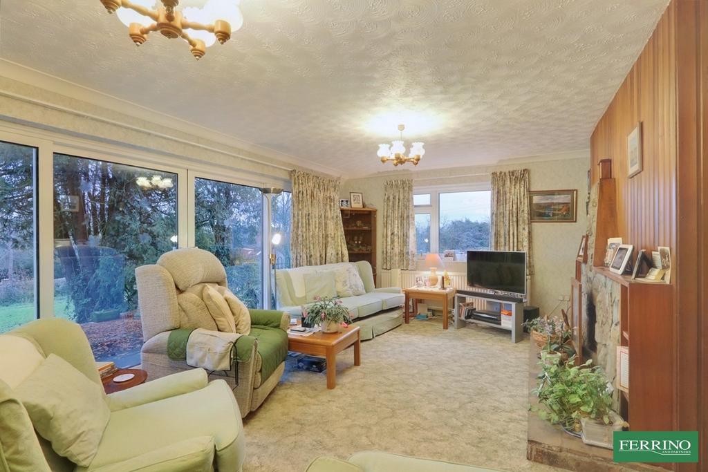 The Common, Woolaston, Lydney... 4 bed detached house for sale £600,000
