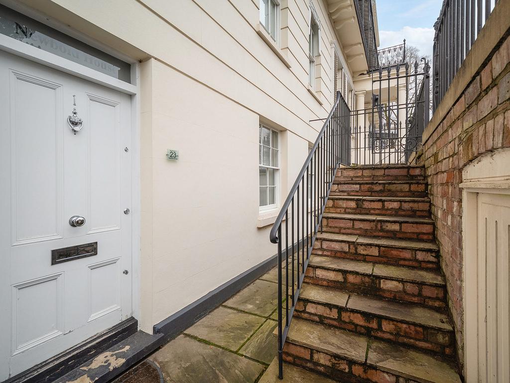 Newbold Terrace Leamington Spa... 2 bed apartment for sale £400,000