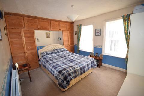 3 bedroom semi-detached house for sale, Grosvenor Road, Skegness PE25