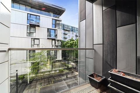 40 Times Square, London, E1 8GD