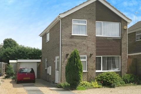 3 bedroom detached house for sale, Worthington Close, Stilton, PE7