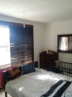 2 bedroom apartment to rent - South Norwood, Croydon SE25